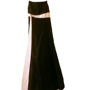 Jessica McClintock Girls Size 14 Formal Gown